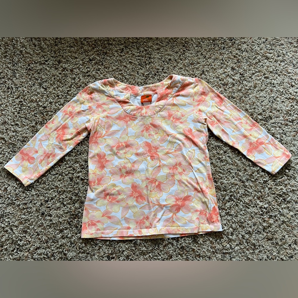 Hearts of Palm 3/4 sleeve size small floral shirt